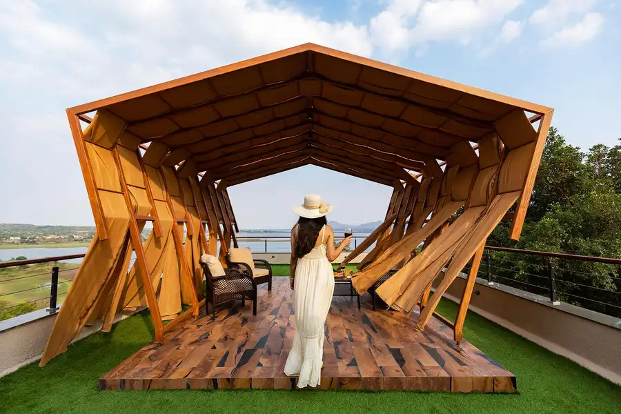 Pearl Lakeview Mansion, Igatpuri