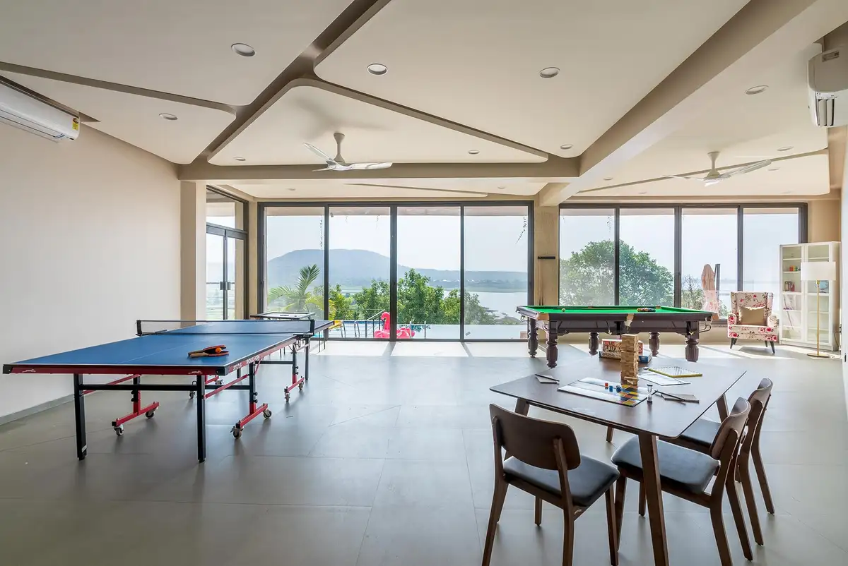 Pearl Lakeview Mansion, Igatpuri