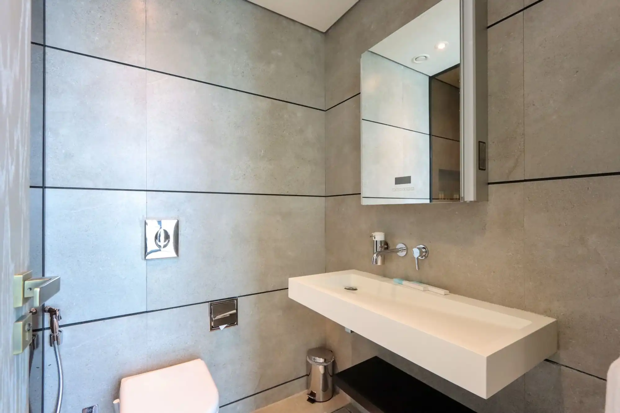 Penthouse in Signature, JVC with Huge Balcony, Dubai