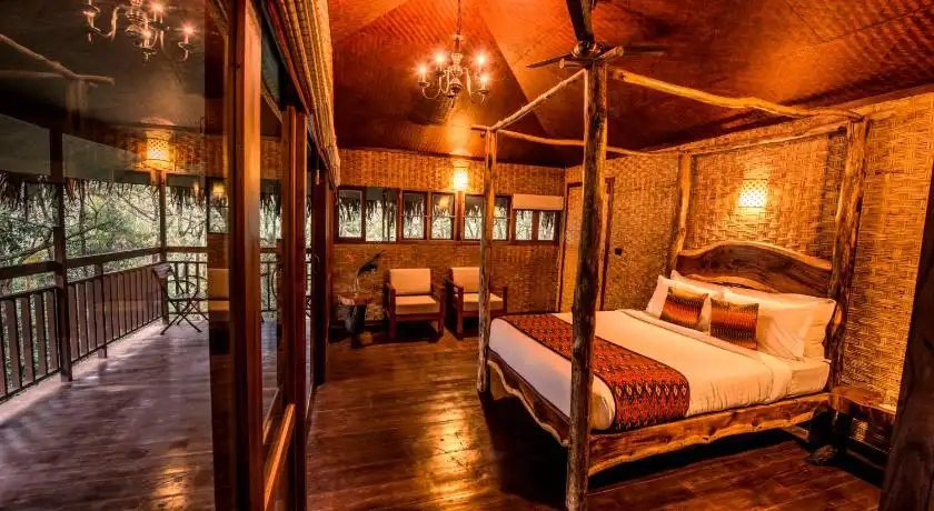 Pepper Trail Room