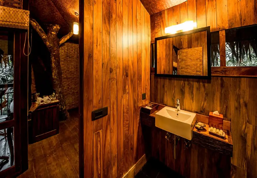 Pepper Trail Bathroom