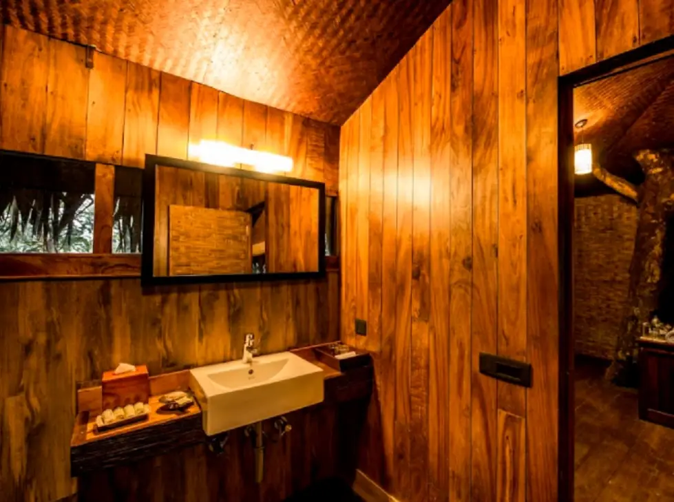 Pepper Trail Bathroom