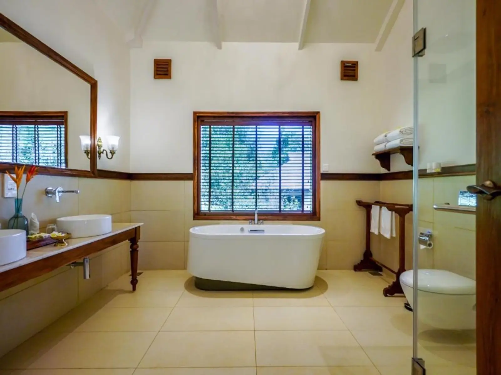 Pepper Trail Bathroom