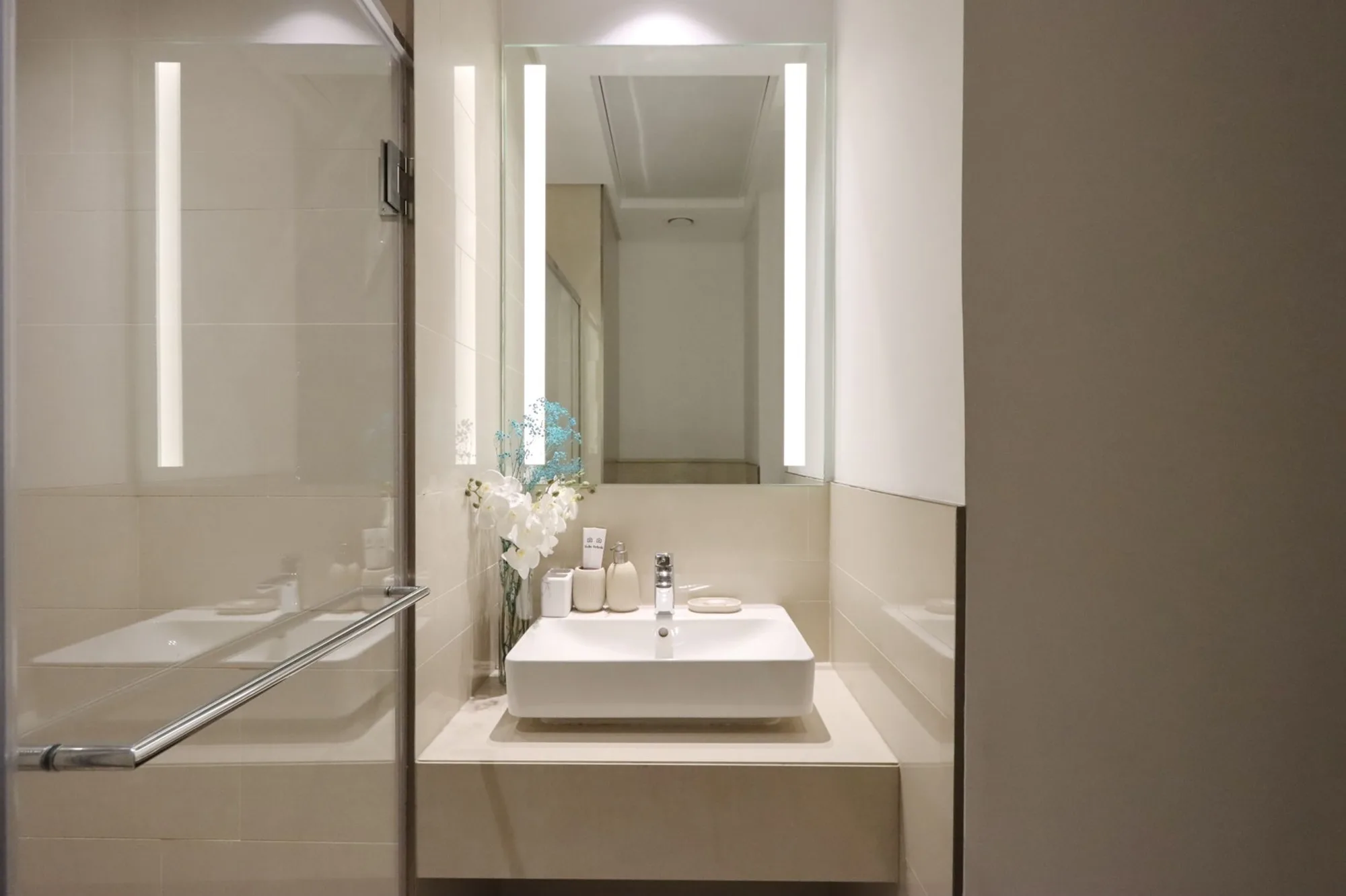 Perfect 1BR Retreat in the Heart of JVC, Dubai