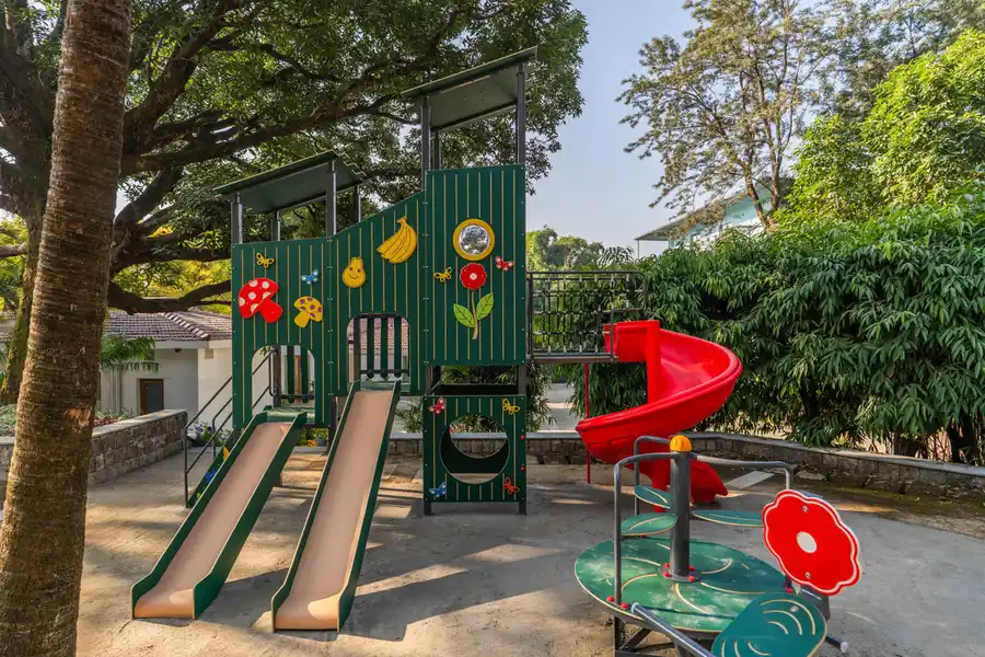 Petal @ Everdale Mussoorie Foothills w/ Heated Pool, Dehradun