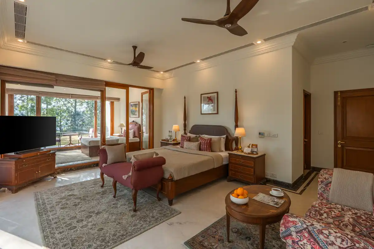 Petal @ Everdale Mussoorie Foothills w/ Heated Pool, Dehradun