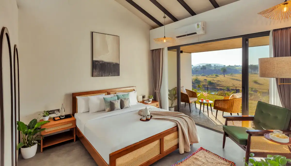 Pinaki Tales, NASHIK