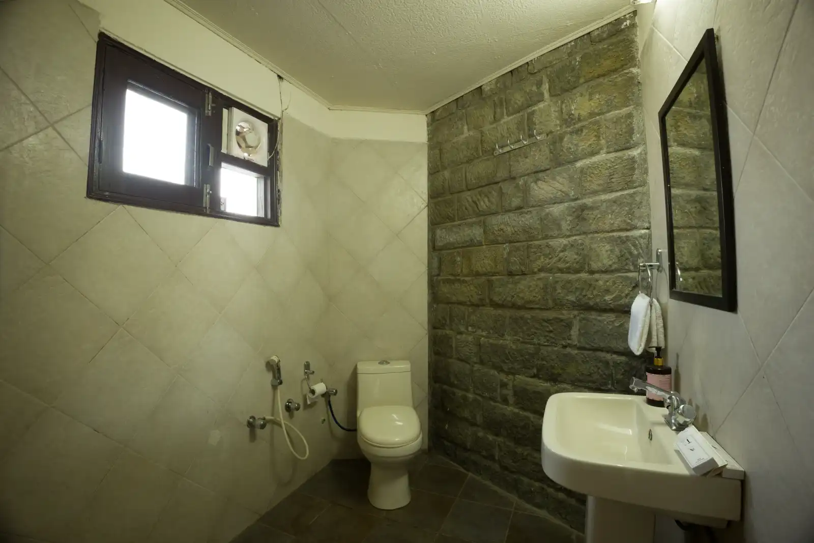 Pine View Cottage, Kasauli