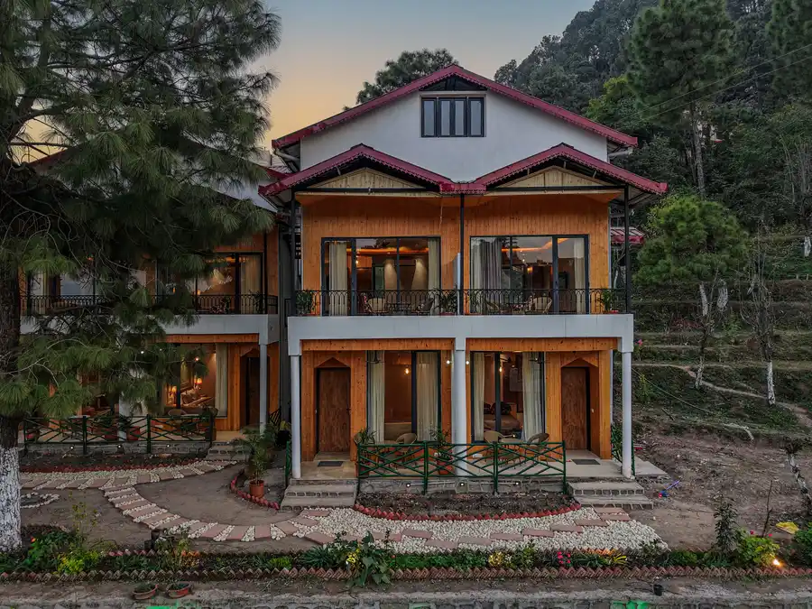 Pine View Resort, Kasauli