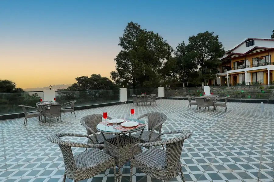 Pine View Resort, Kasauli