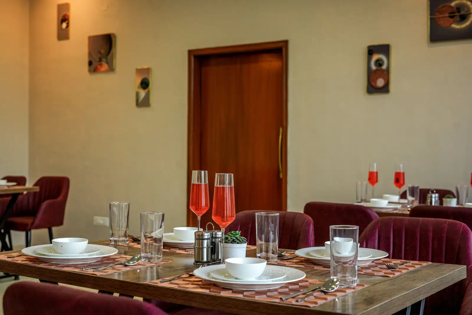 Pine View Resort, Kasauli