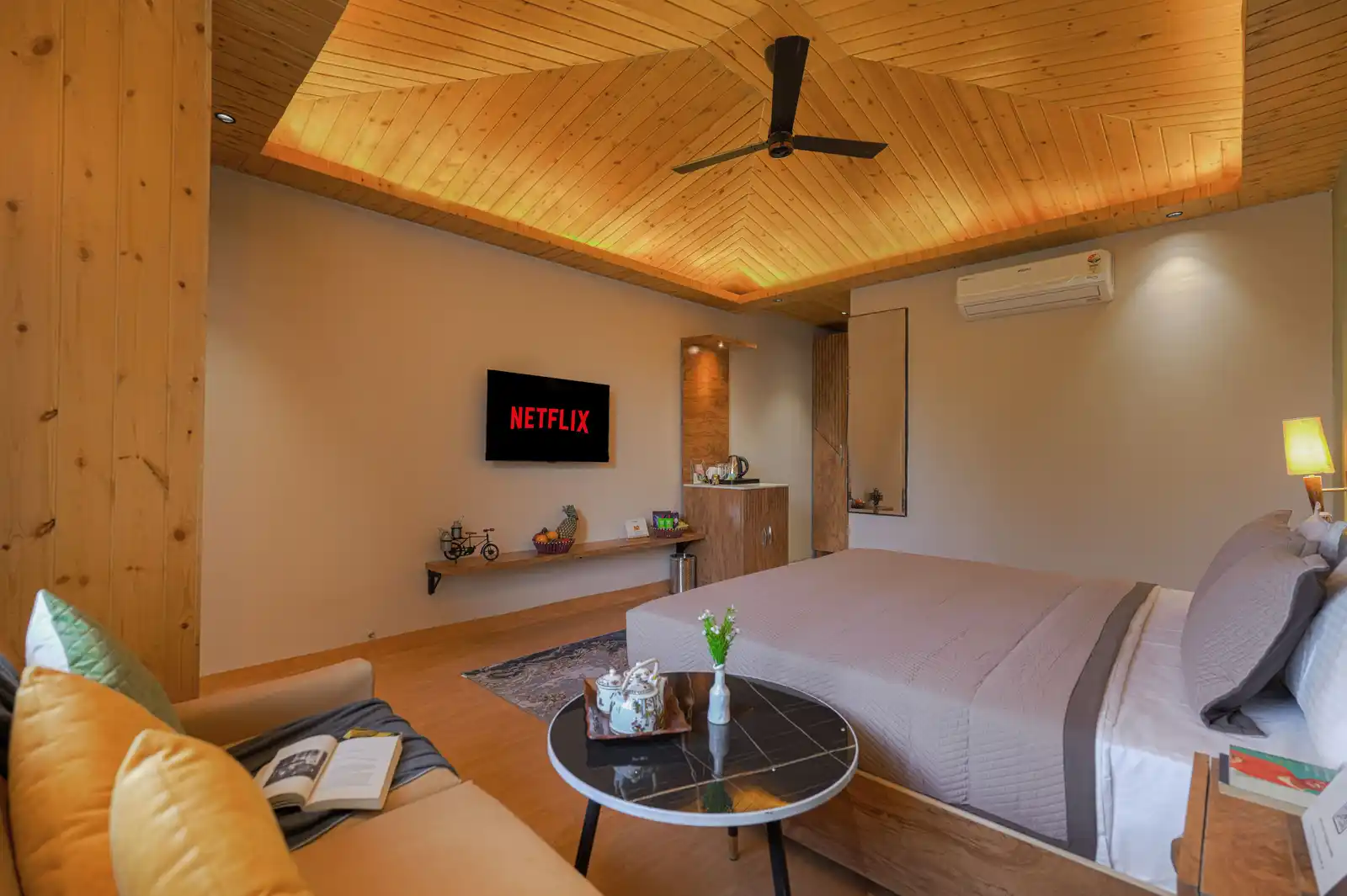 Pine View Resort, Kasauli