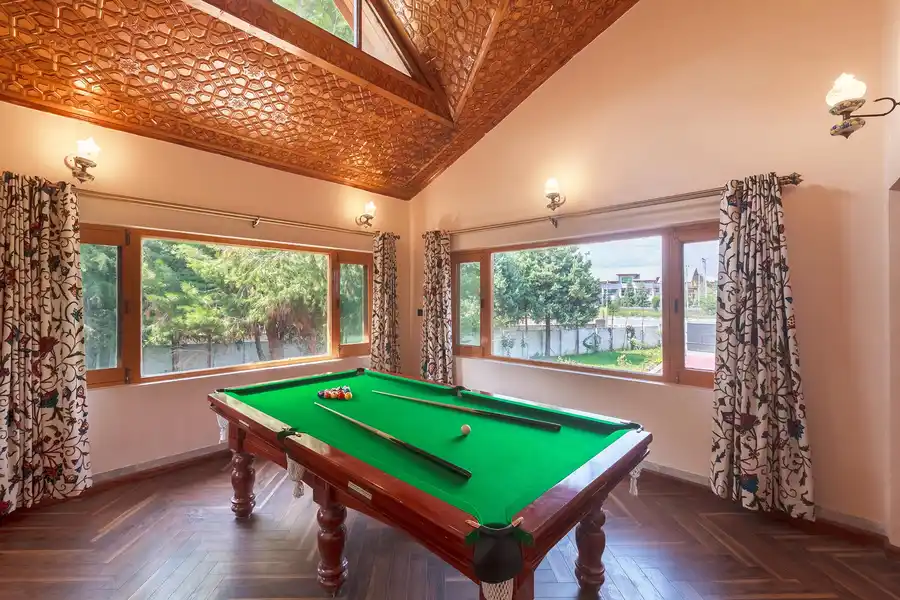 Pinewood Villa near Srinagar Airport, Srinagar