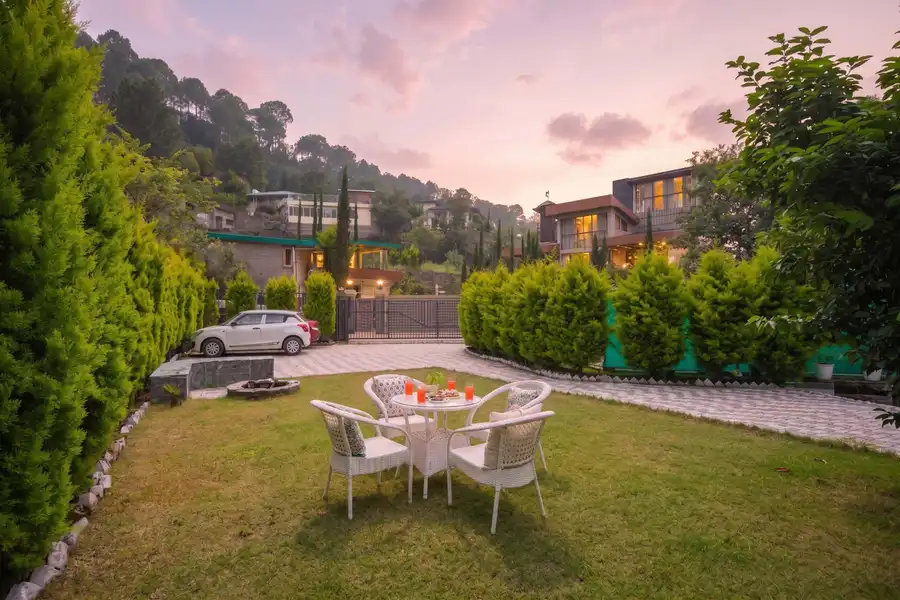 Pistachio W/ Plunge Pool, Kasauli
