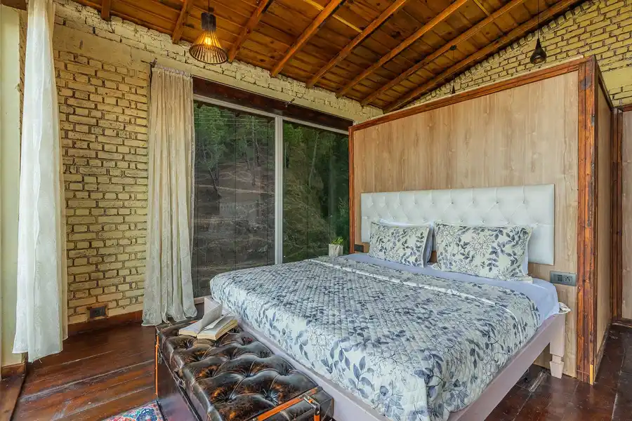 Pleasance Villa, Ranikhet