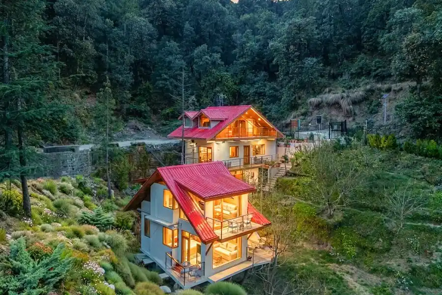 Plum @ The Orchard Song- Chail with Jacuzzi, Shimla