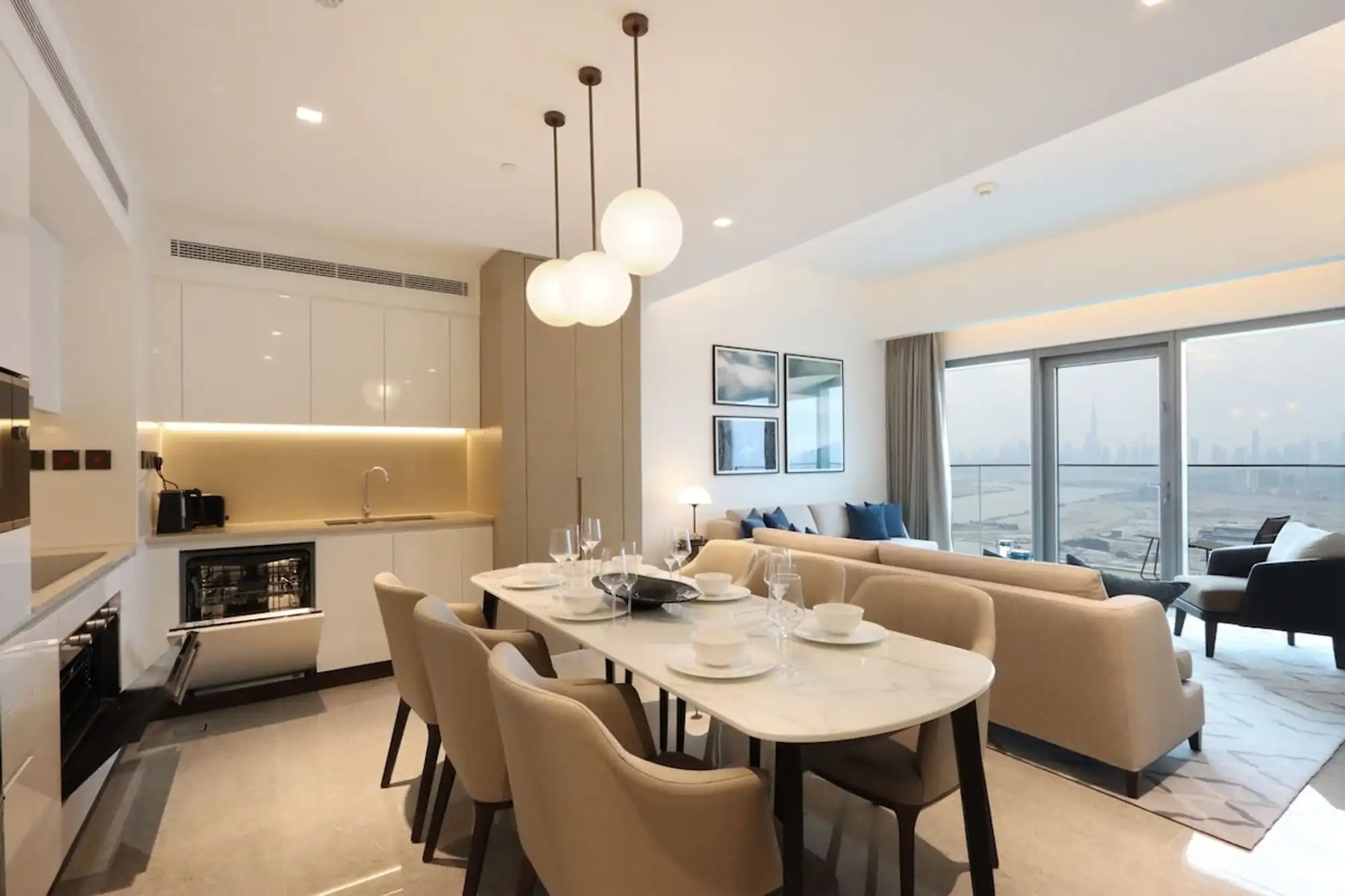 Premium 3B with Skyline View in Address Harbor Point, Dubai