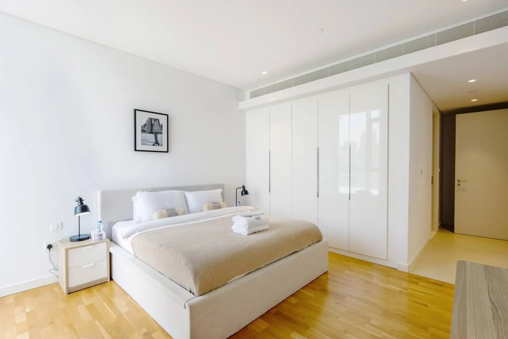Prime 3BR + 1 Suite with Full Ain Dubai View, Dubai