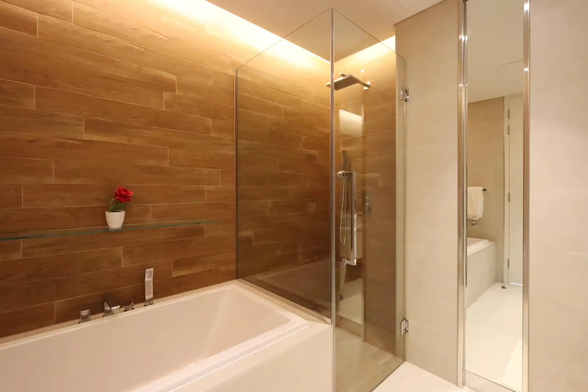 Prime 3BR + 1 Suite with Full Ain Dubai View, Dubai