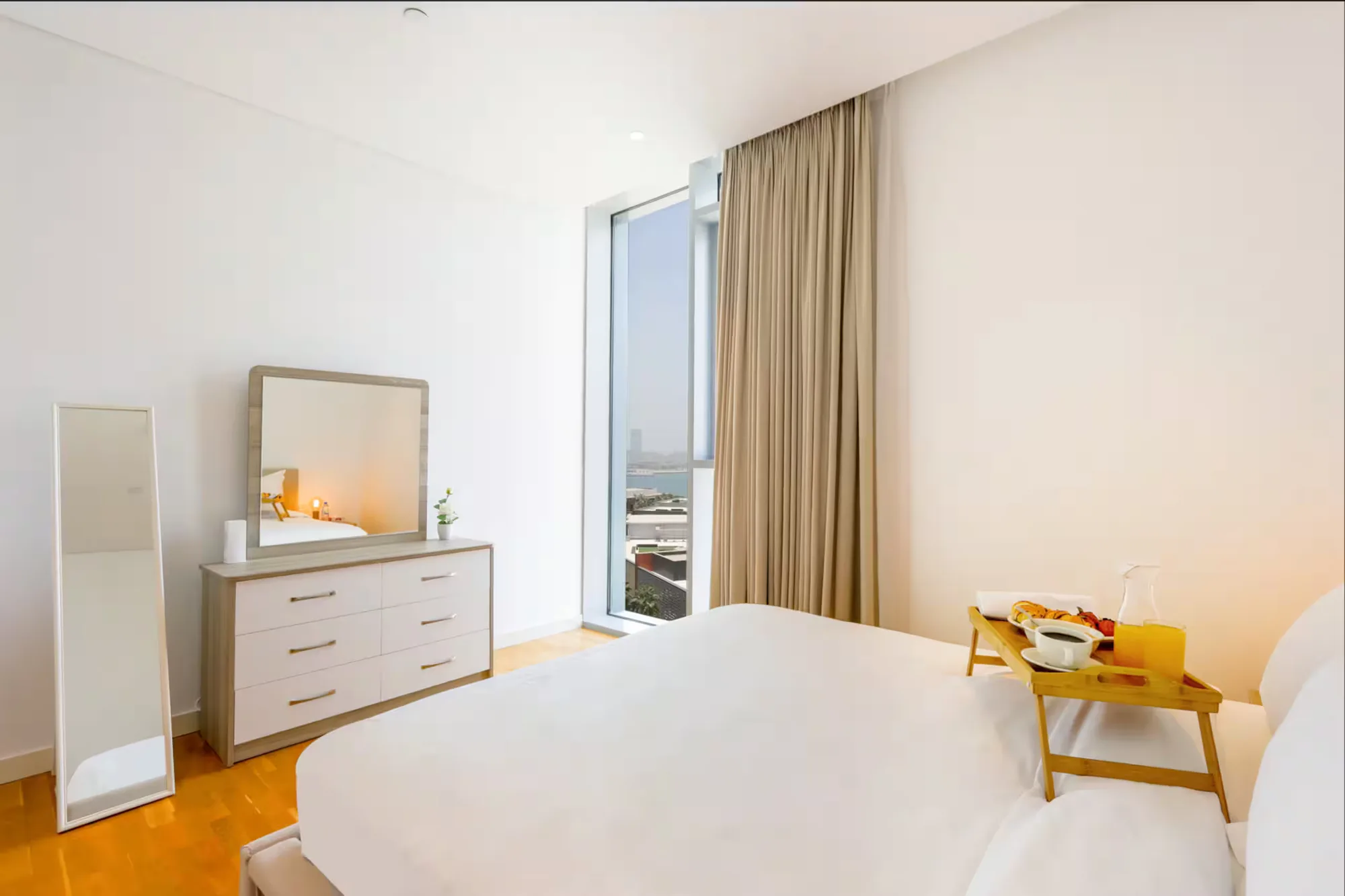 Prime 3BR + 1 Suite with Full Ain Dubai View, Dubai