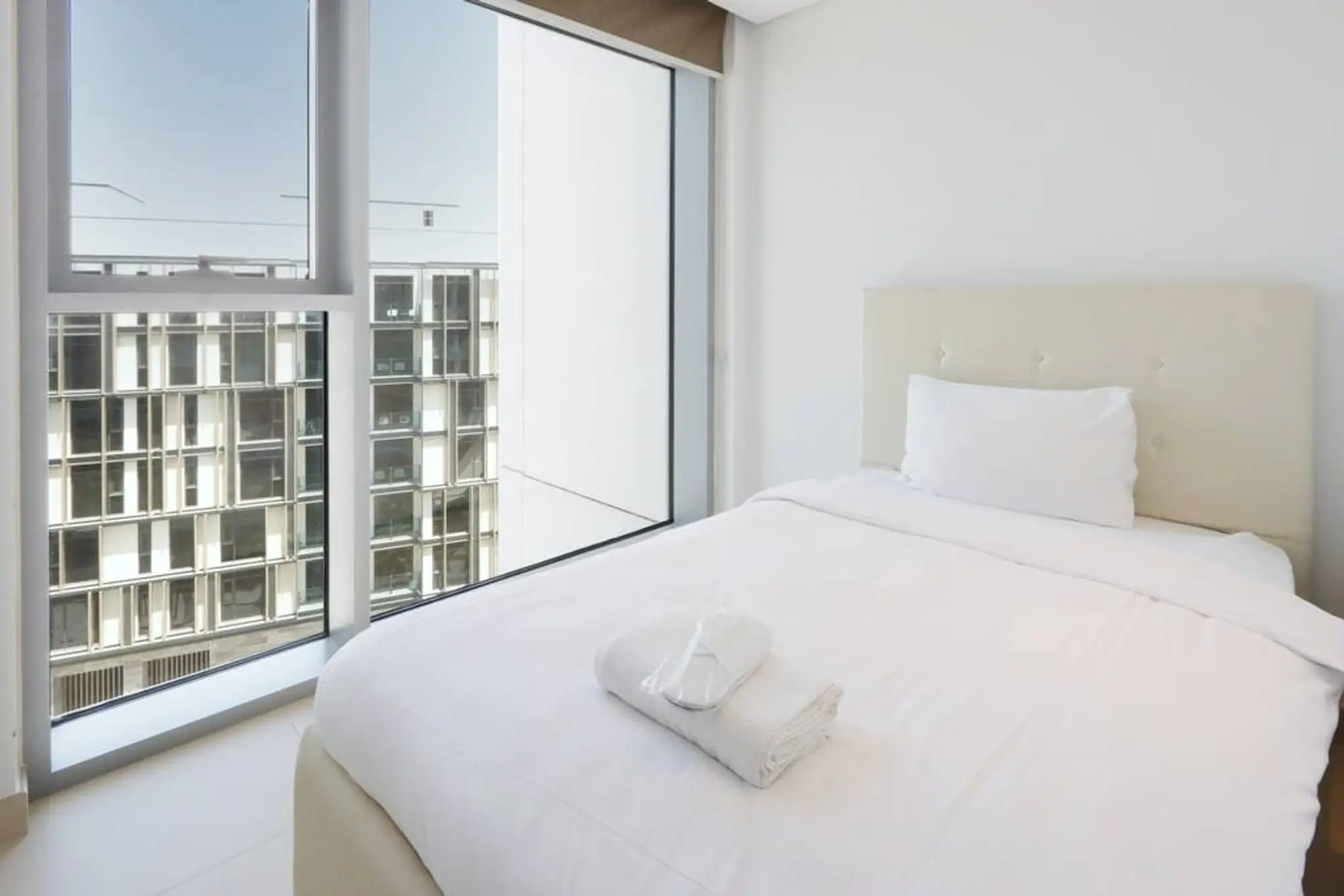 Prime 3BR + 1 Suite with Full Ain Dubai View, Dubai