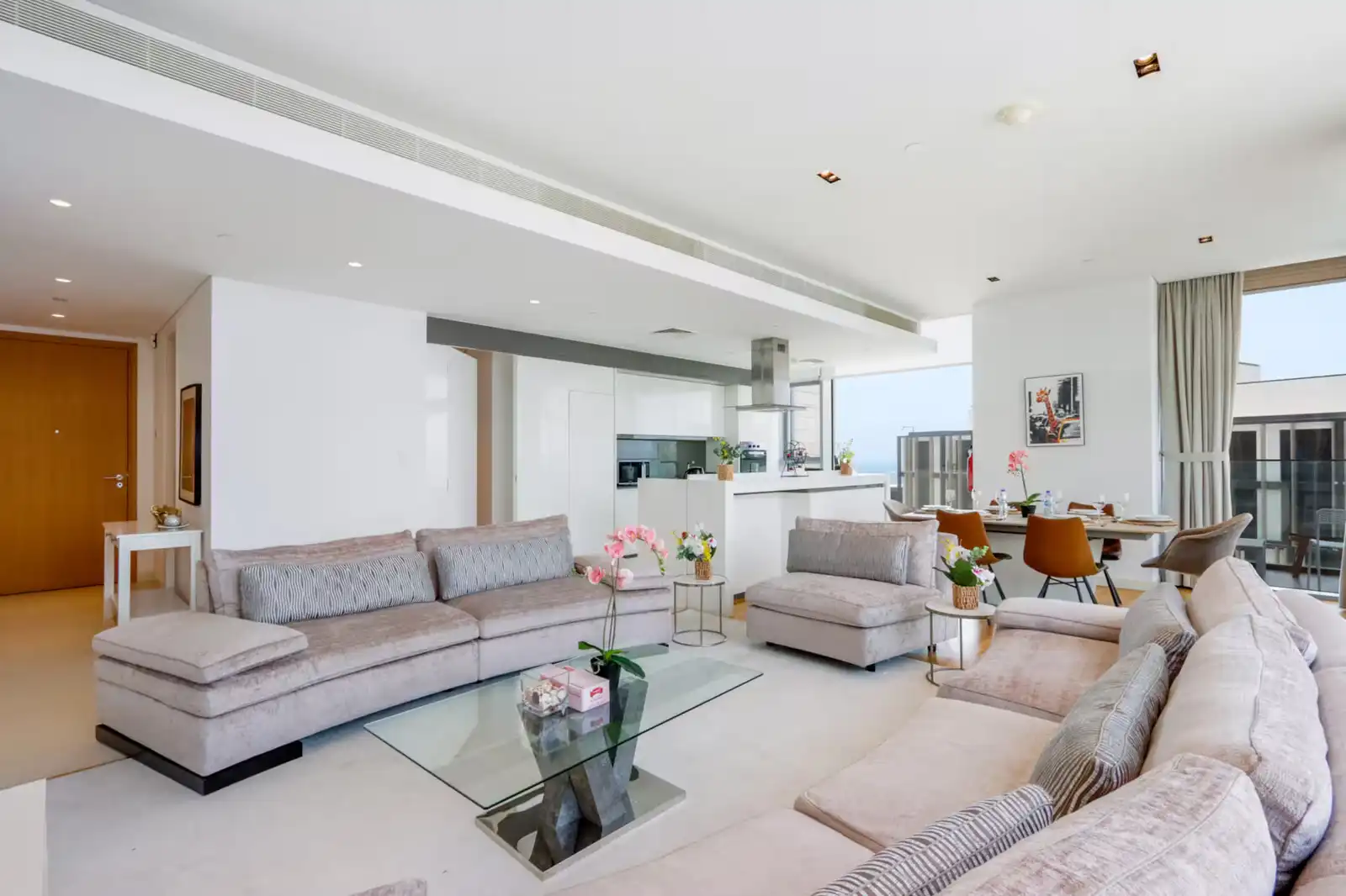 Prime 3BR + 1 Suite with Full Ain Dubai View, Dubai