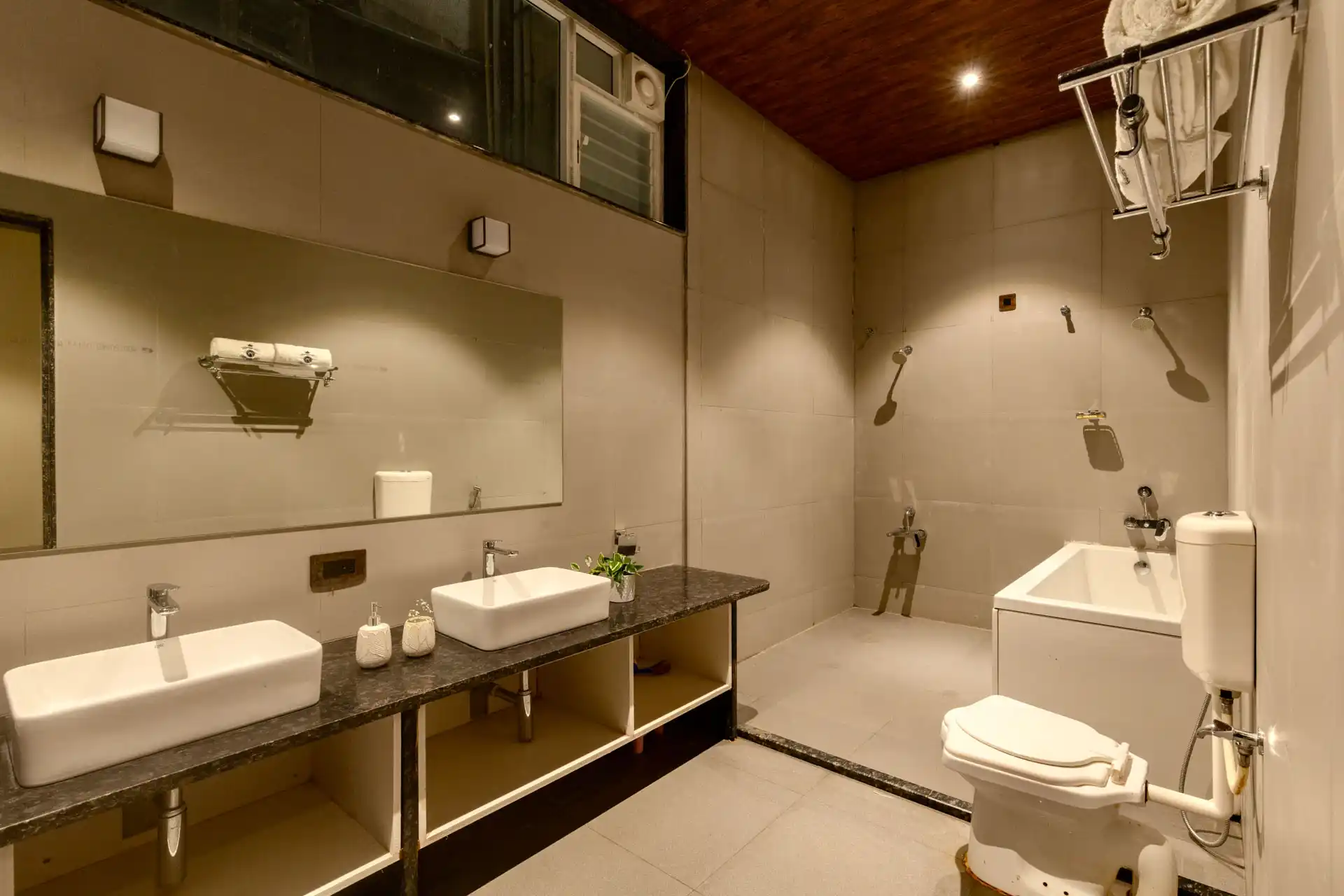 PS’ Infinity Hideout, Pune