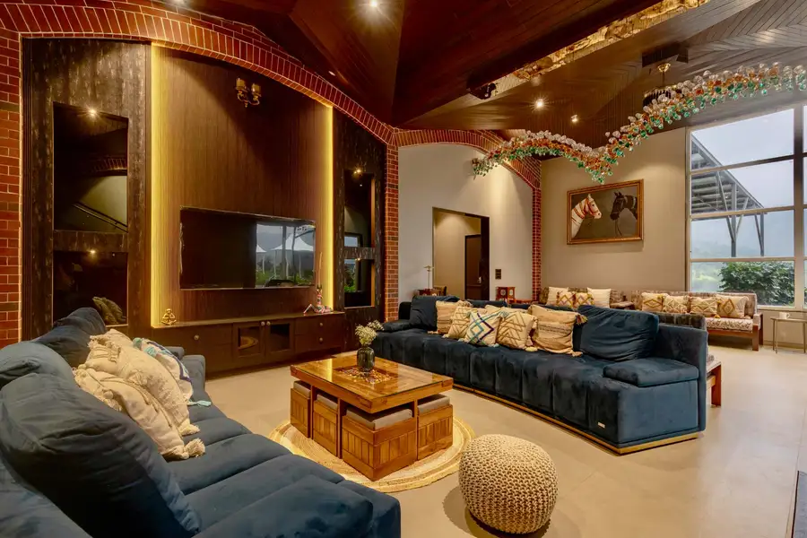 PS’ Infinity Hideout, Pune