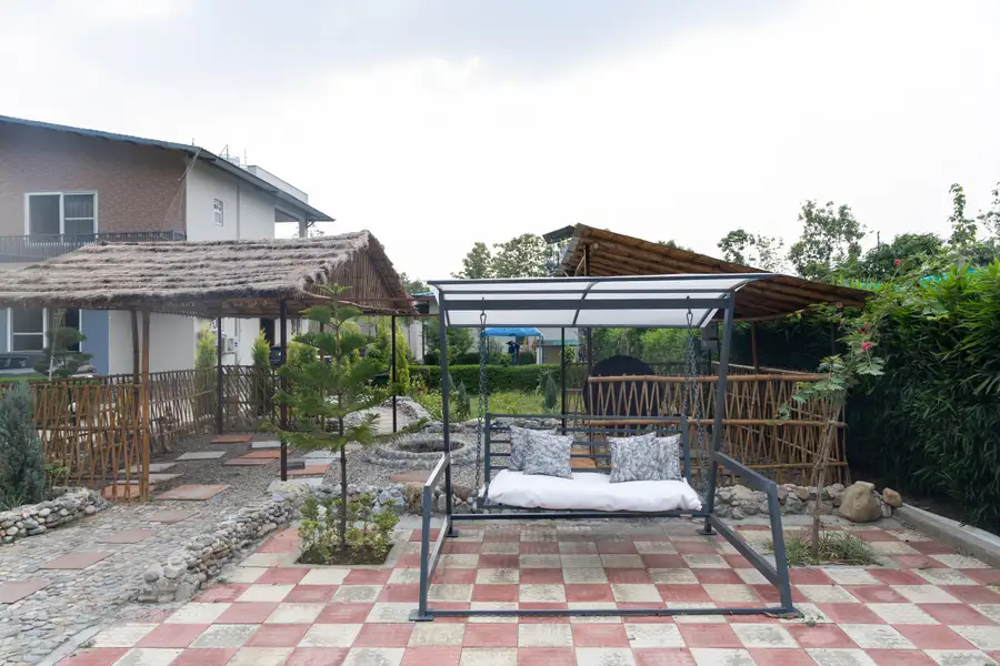 Puvalgarh Farms, Jim Corbett