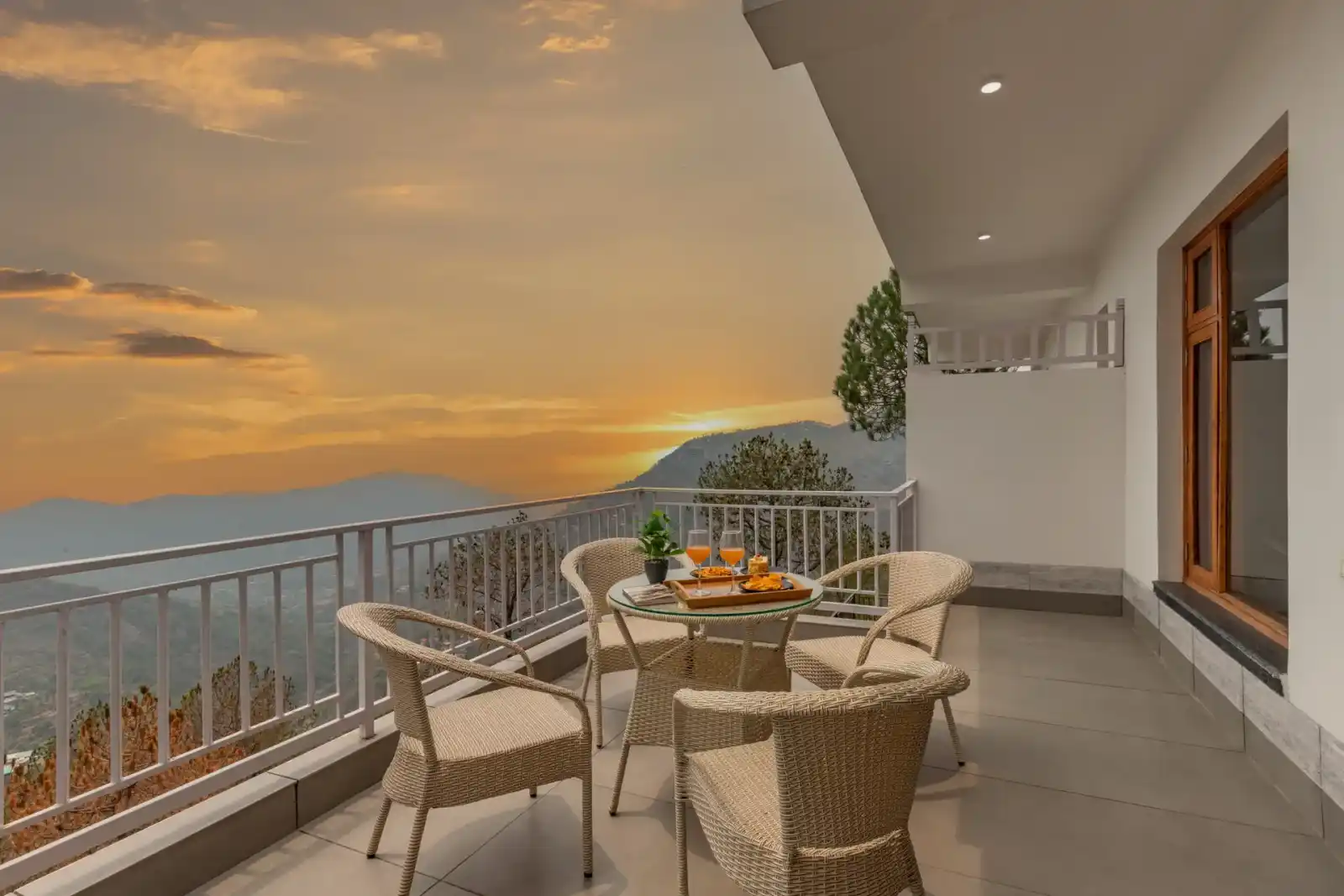 Querencia, Kasauli