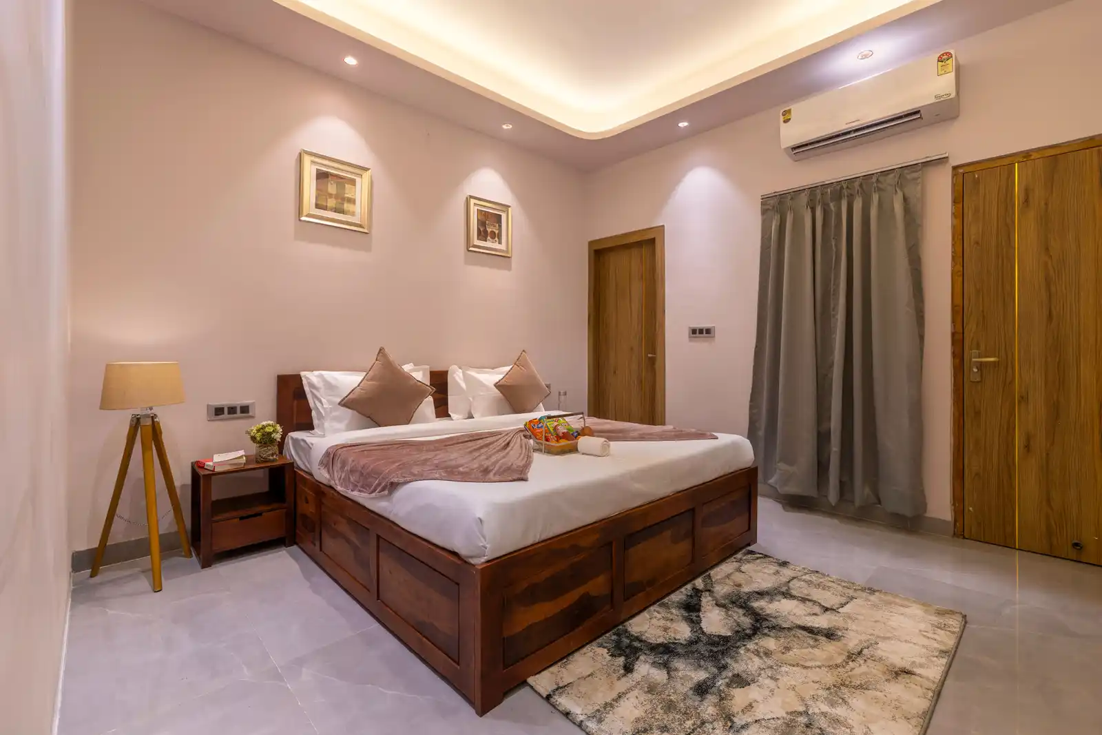 Radhika Villa, Delhi NCR