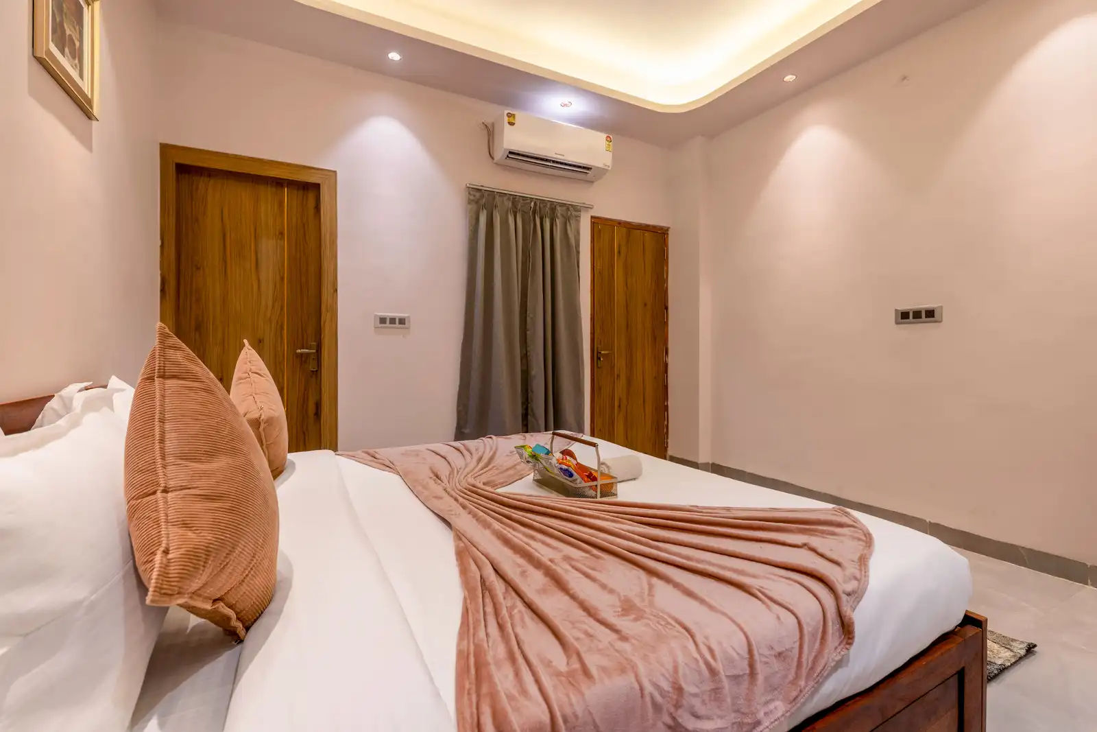 Radhika Villa, Delhi NCR