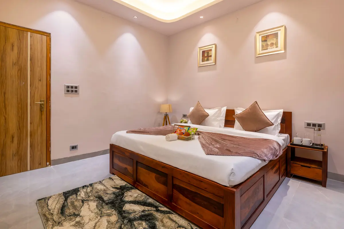 Radhika Villa, Delhi NCR