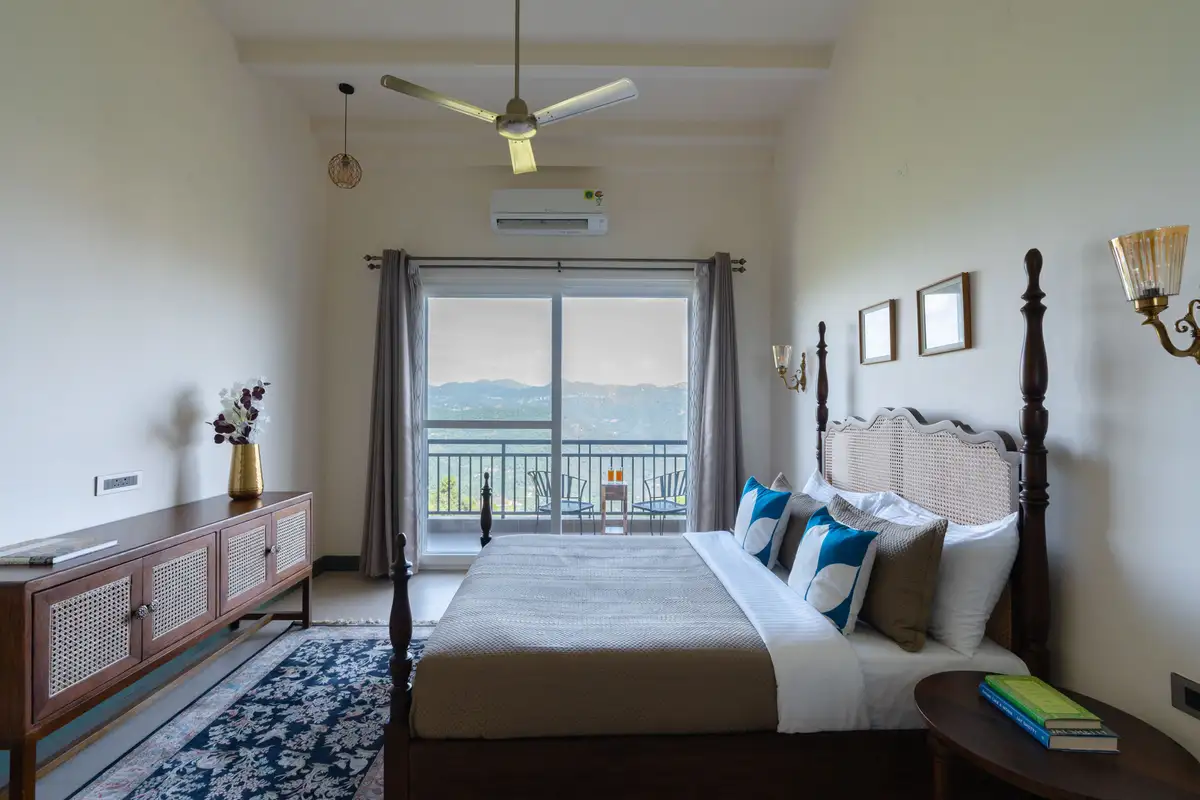 Raga Living Luxury Apartment W/Hill view, Kasauli
