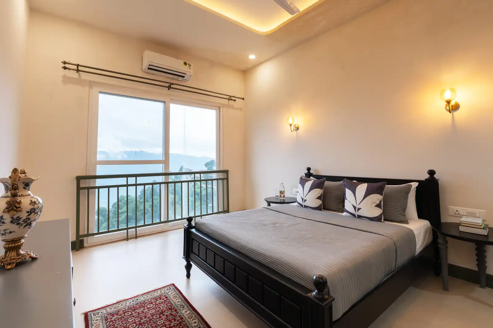 Raga Living Luxury Apartment W/Hill view, Kasauli