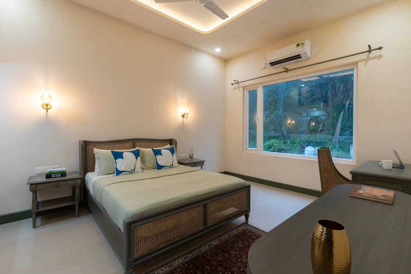 Raga Living Luxury Apartment W/Hill view, Kasauli