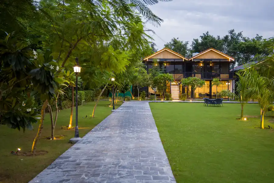 Raha Farms, Delhi NCR