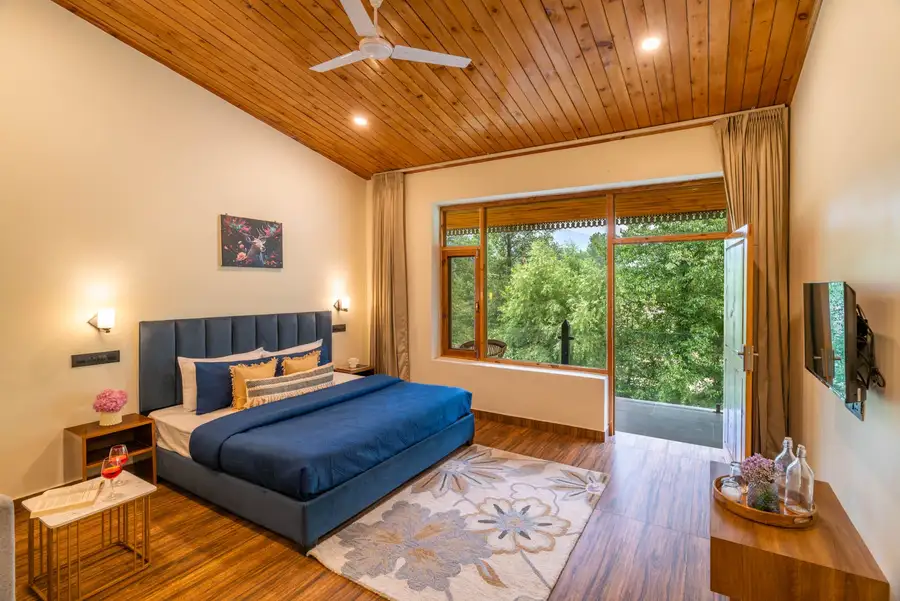 Raison Meadows, Manali