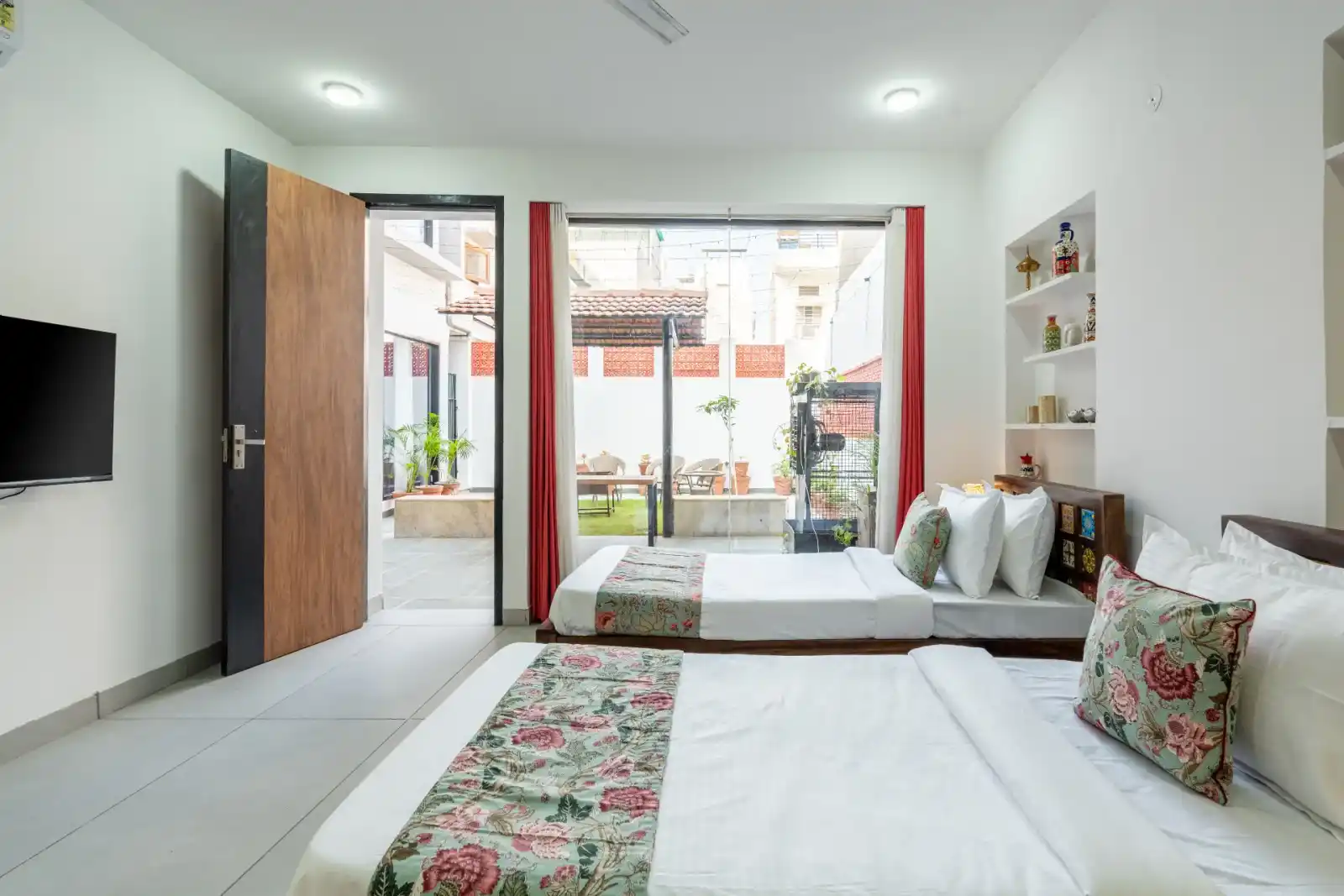 Ramalaya - 8 - BHK Getaway With Serene Courtyard & a Lush Garden, Jaipur