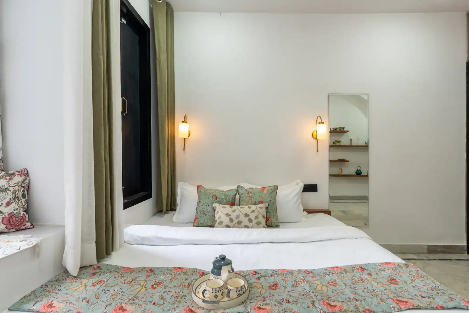 Ramalaya - 8 - BHK Getaway With Serene Courtyard & a Lush Garden, Jaipur
