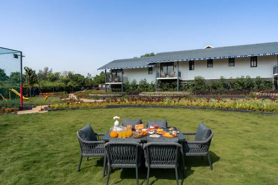 Ridge & Root, Karjat