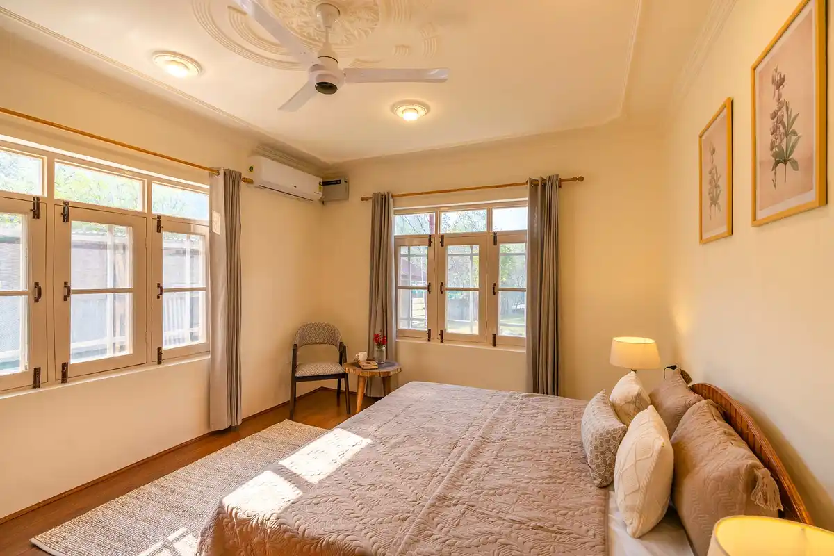 Riverfront Retreat - Qaraar, Srinagar