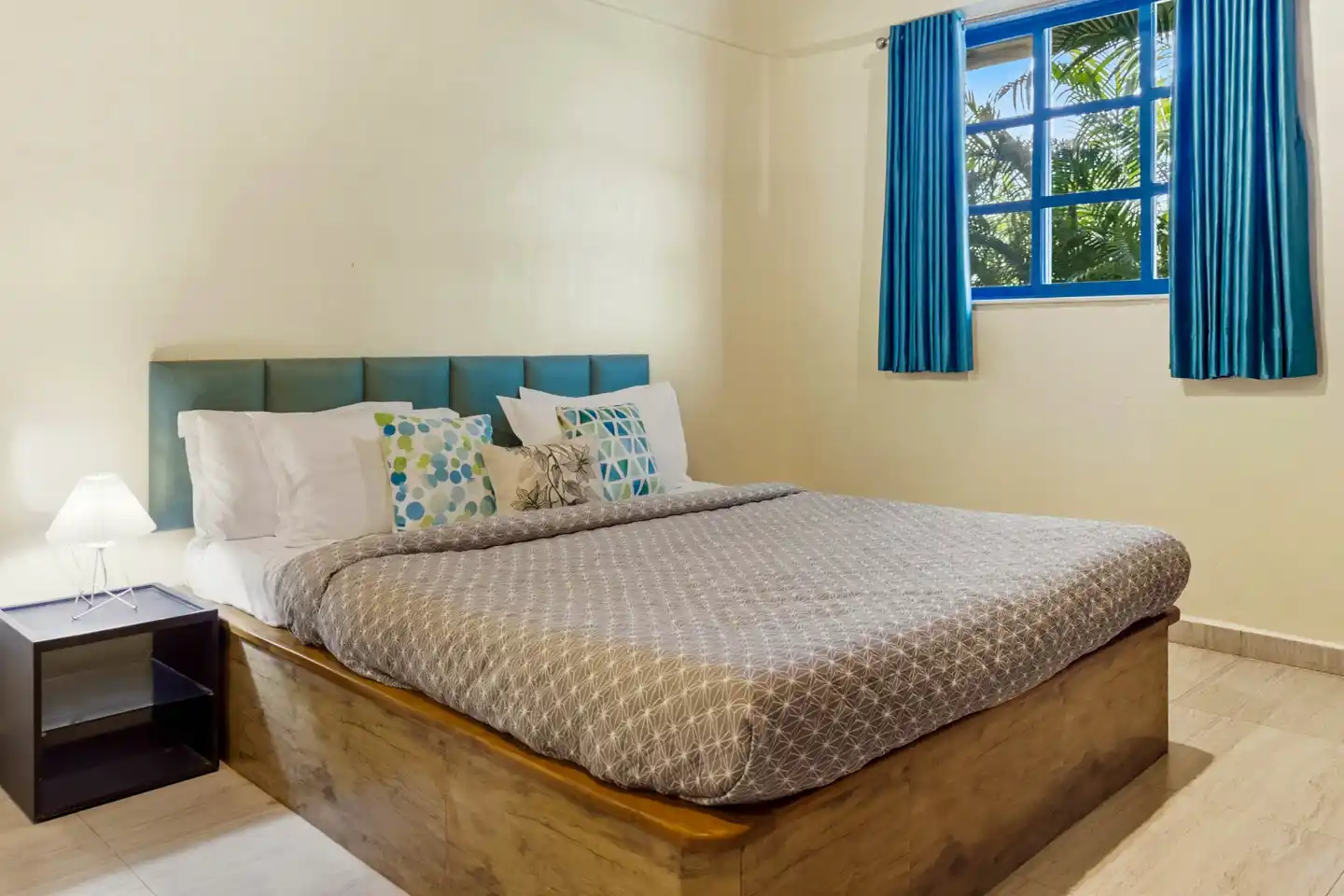 Rooms @ Thalassa near the Beach, Alibaug