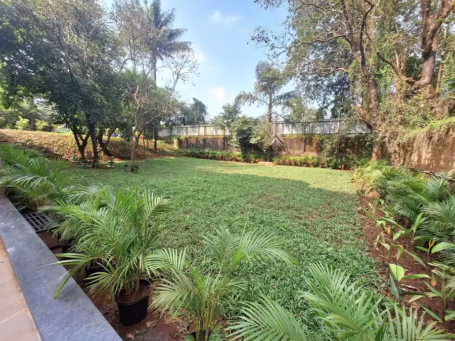 Rosso, Lonavala