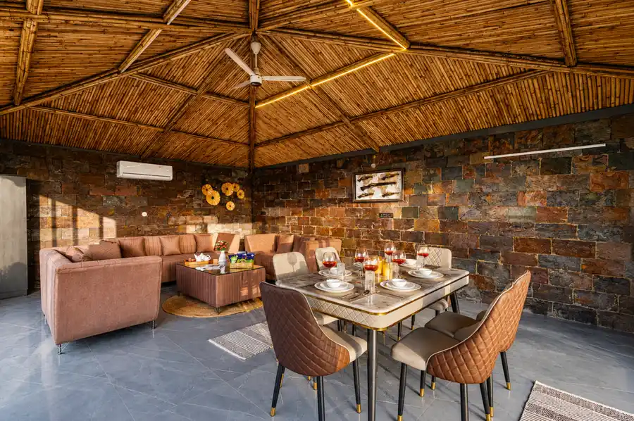 Royal Green Farm, Delhi NCR