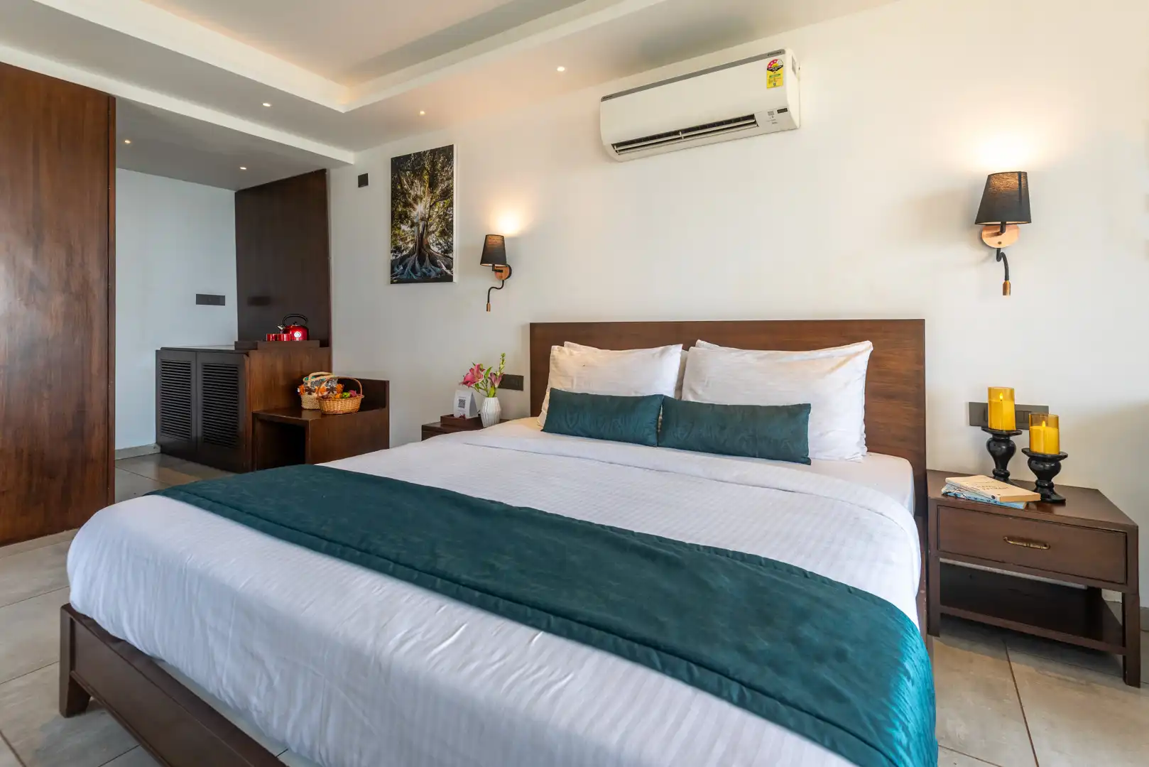 Royal Suite w/ Private Pool @ Vee Resort, Mahabaleshwar