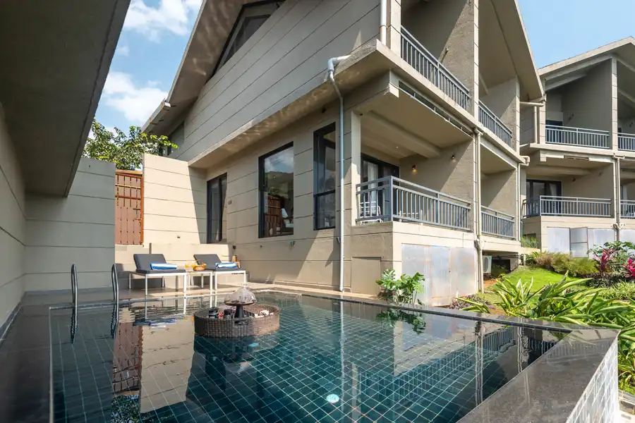 Royal Suite w/ Private Pool @ Vee Resort, Mahabaleshwar
