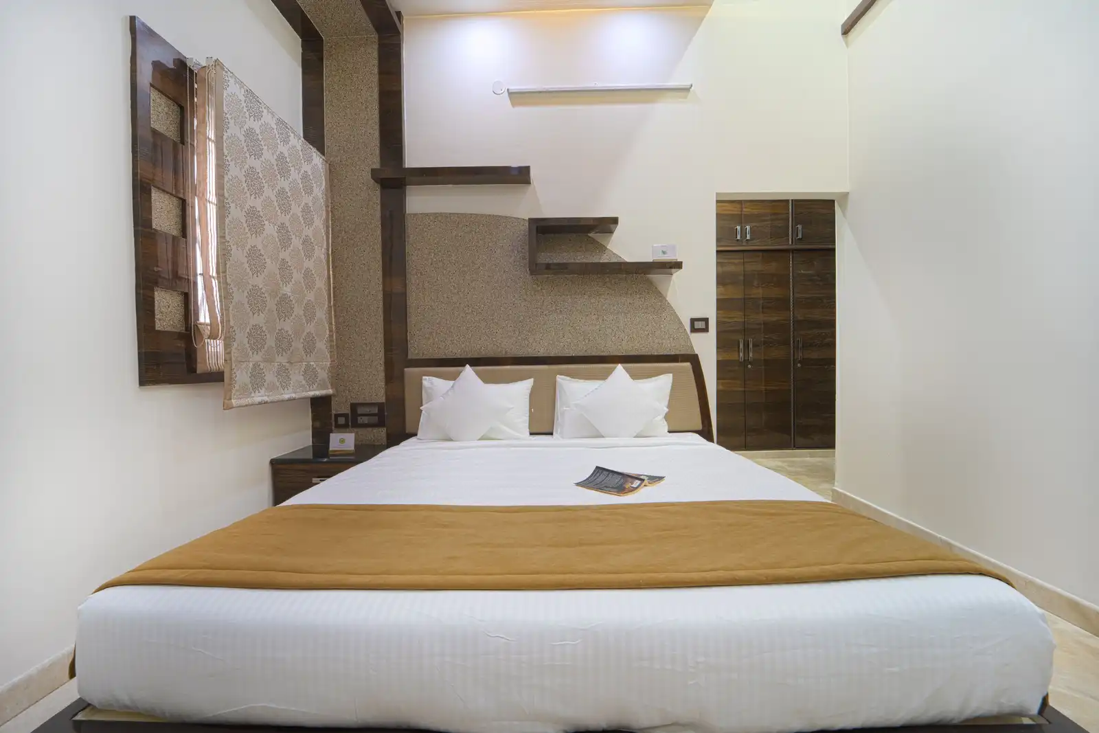 Royal Valora, Bengaluru