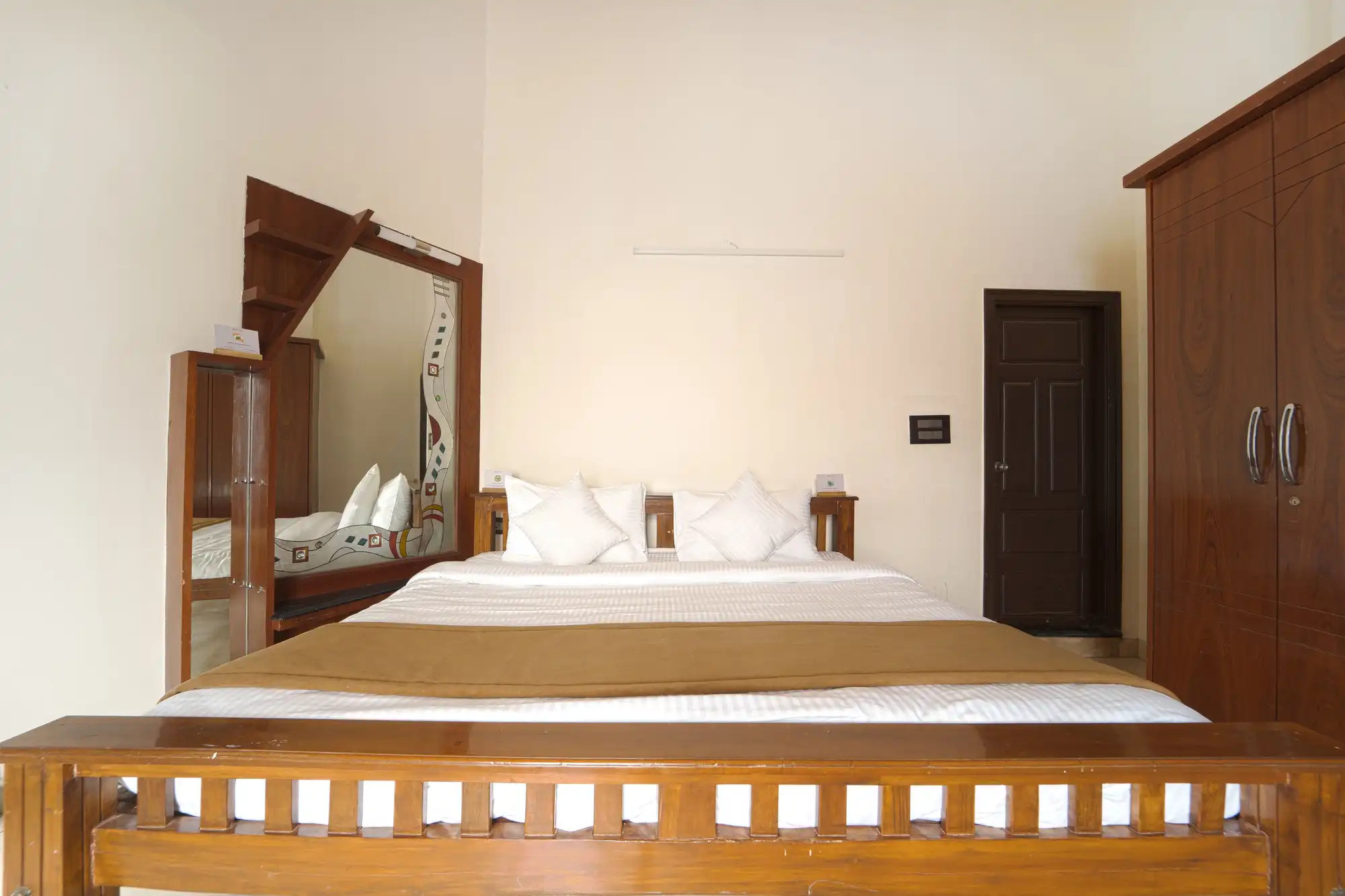 Royal Valora, Bengaluru