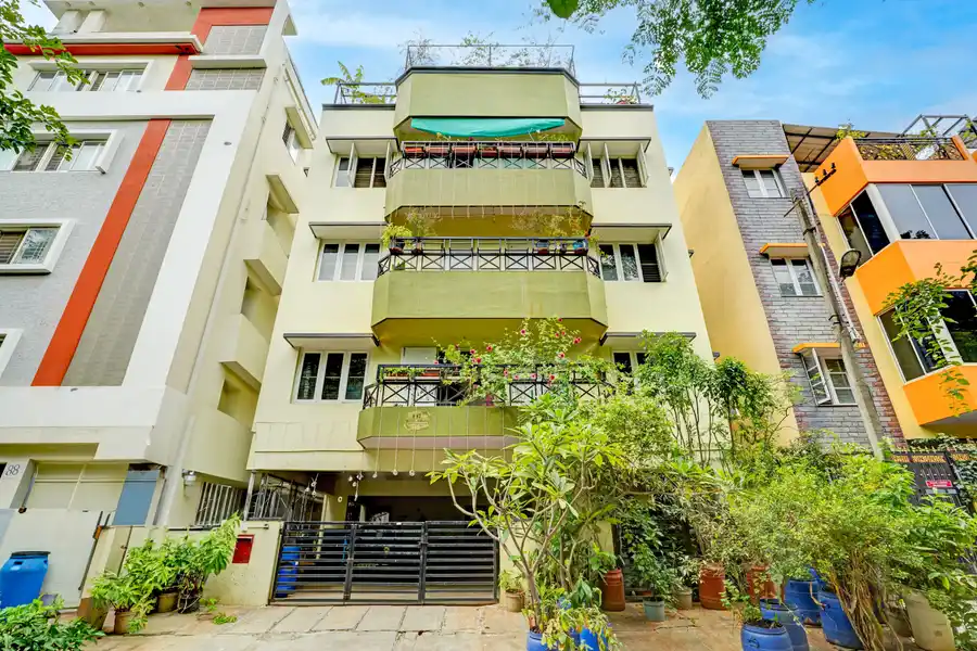 Saffron Breeze, Bengaluru